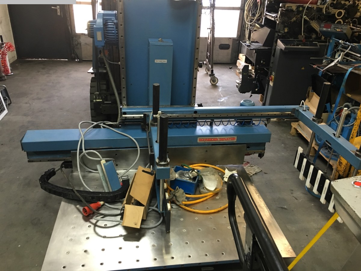SCHNEIDER SENATOR RS SR1059